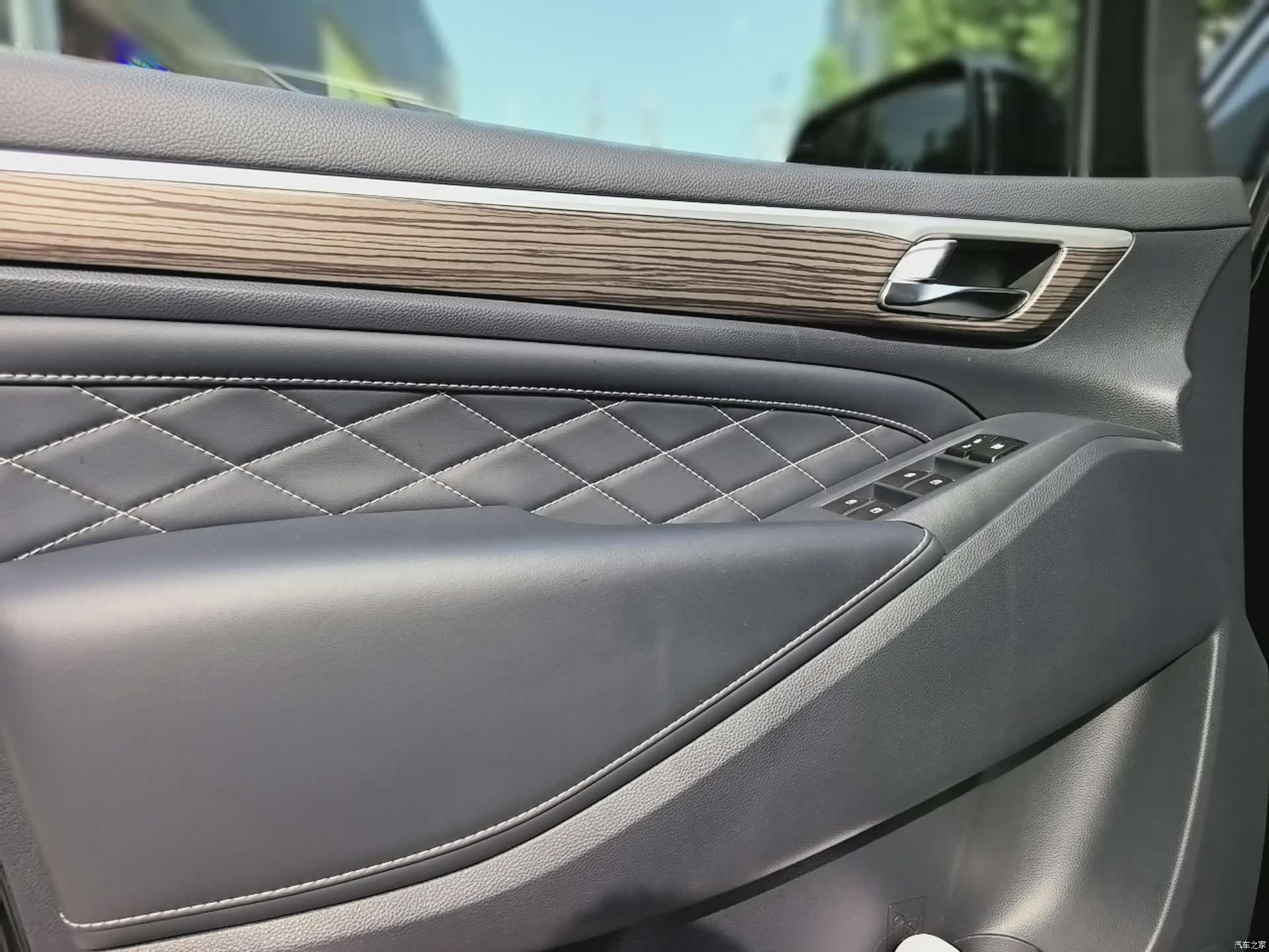 Trumpchi M8, 2020 4
