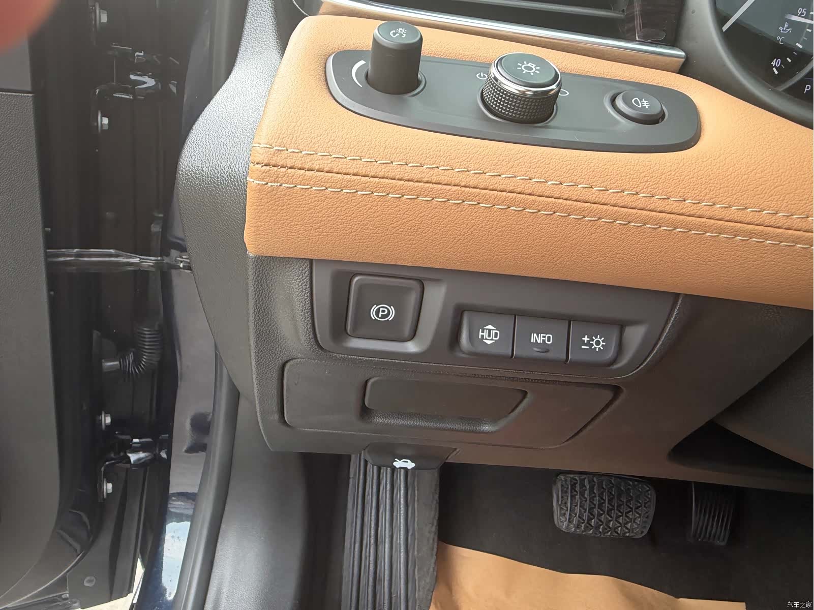 Buick LaCrosse, 2020 12