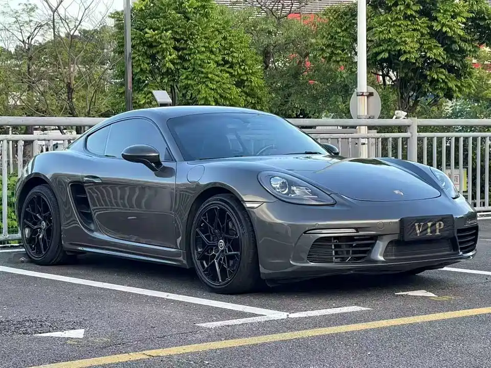Porsche 718