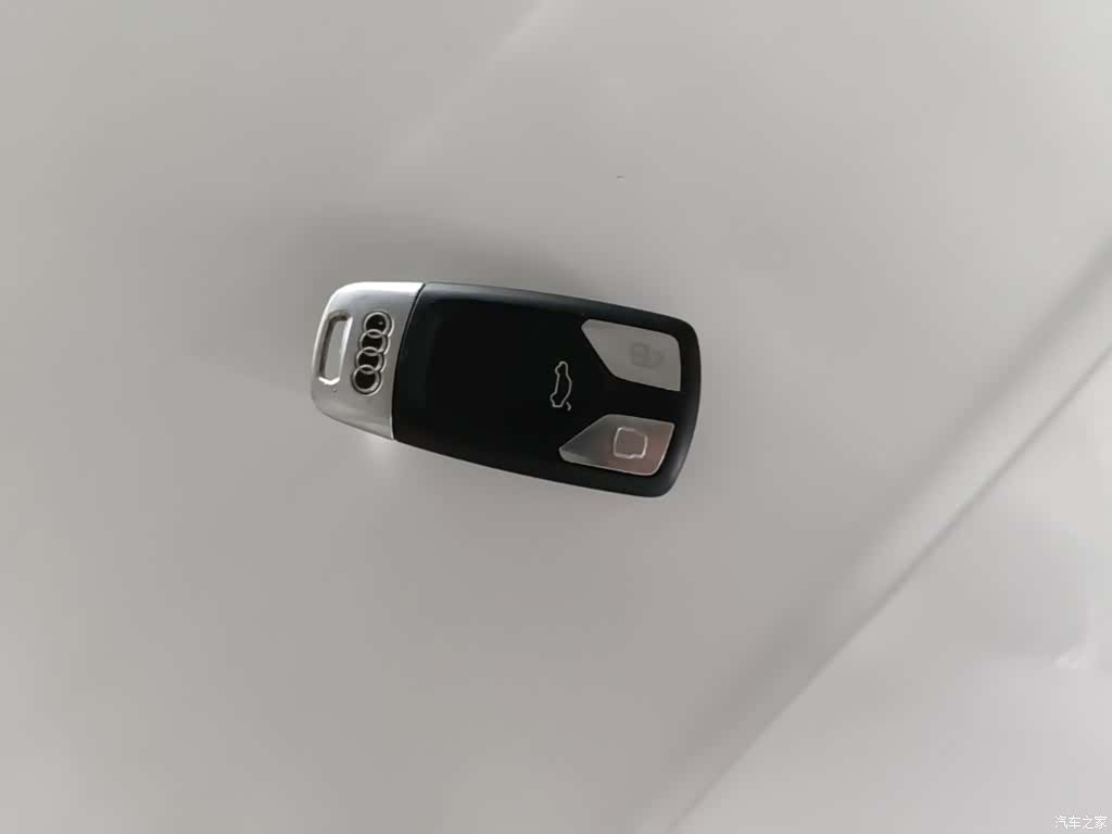 Audi A4L, 2017 9