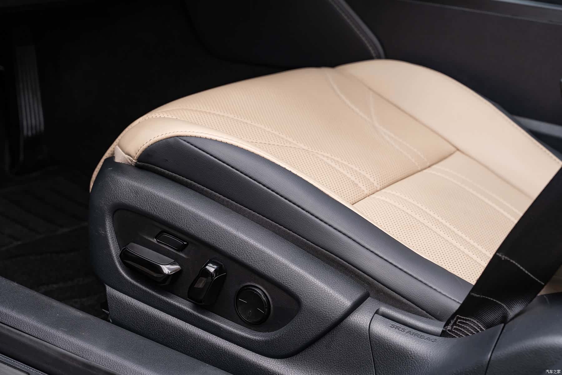 Lexus ES, 2018 22