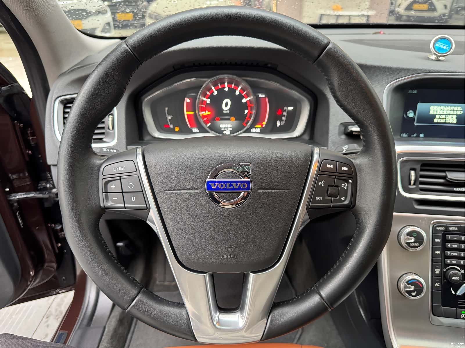 Volvo S60, 2017 9