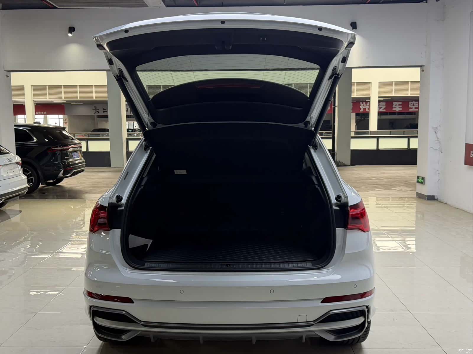 Audi Q3, 2022 21