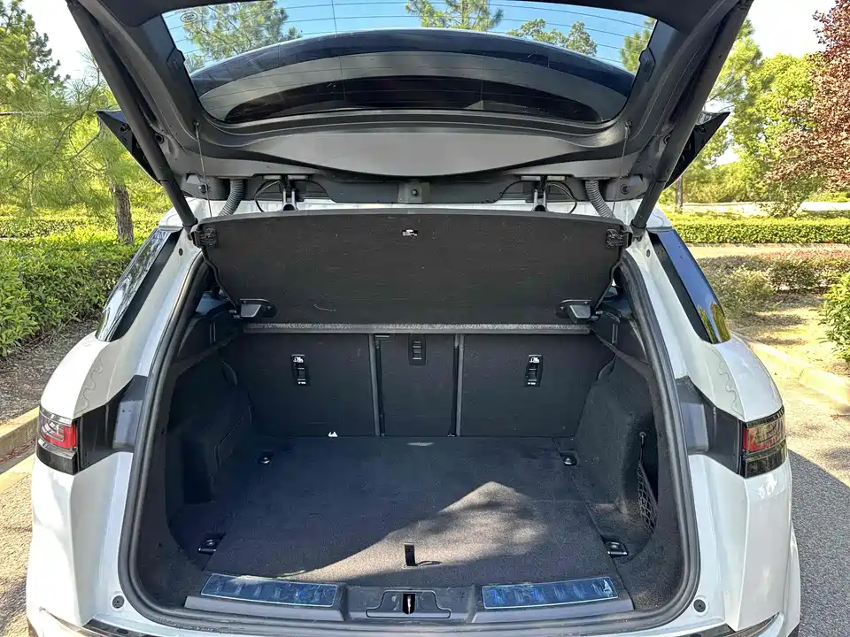 Land Rover Range Rover Aurora