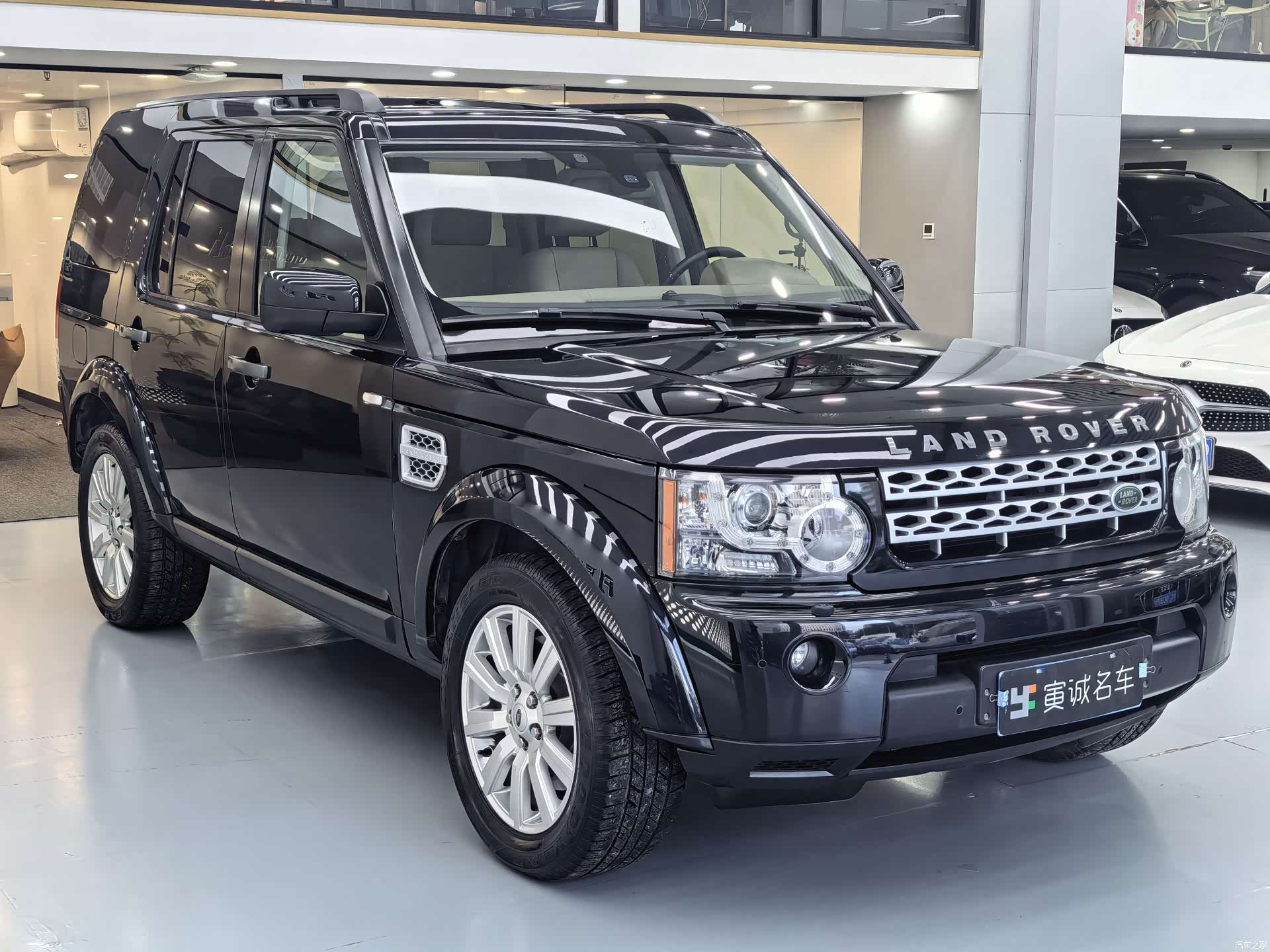 Land Rover Discovery, 2012 3