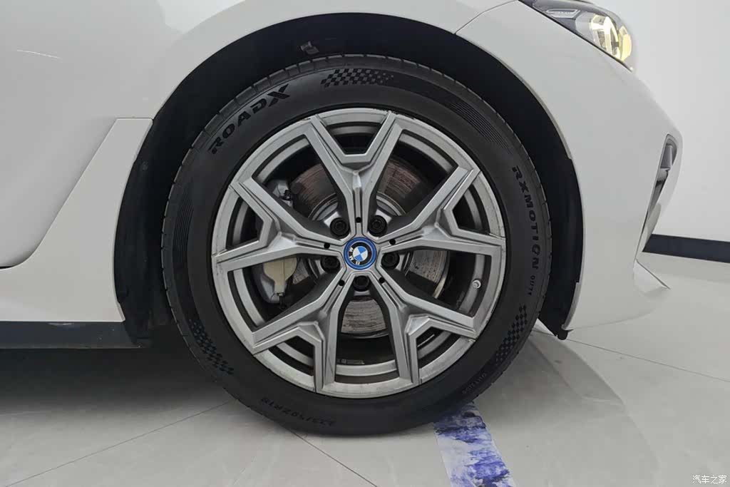 BMW i3, 2023 6