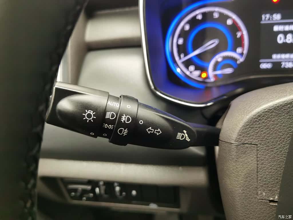 BAIC Q7, 2018 21