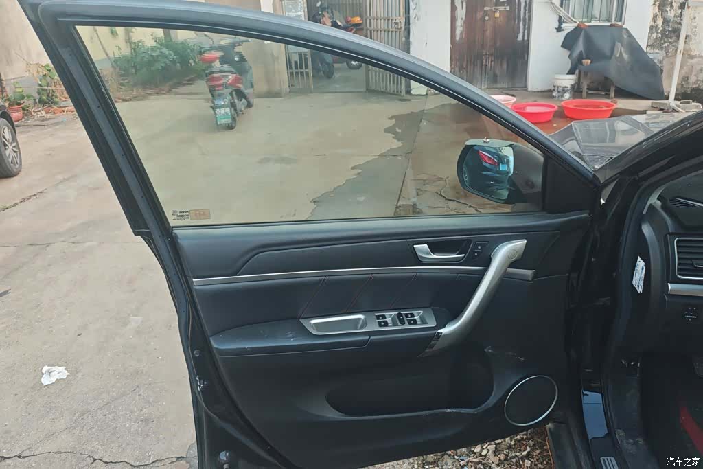 Haval M6, 2017 7