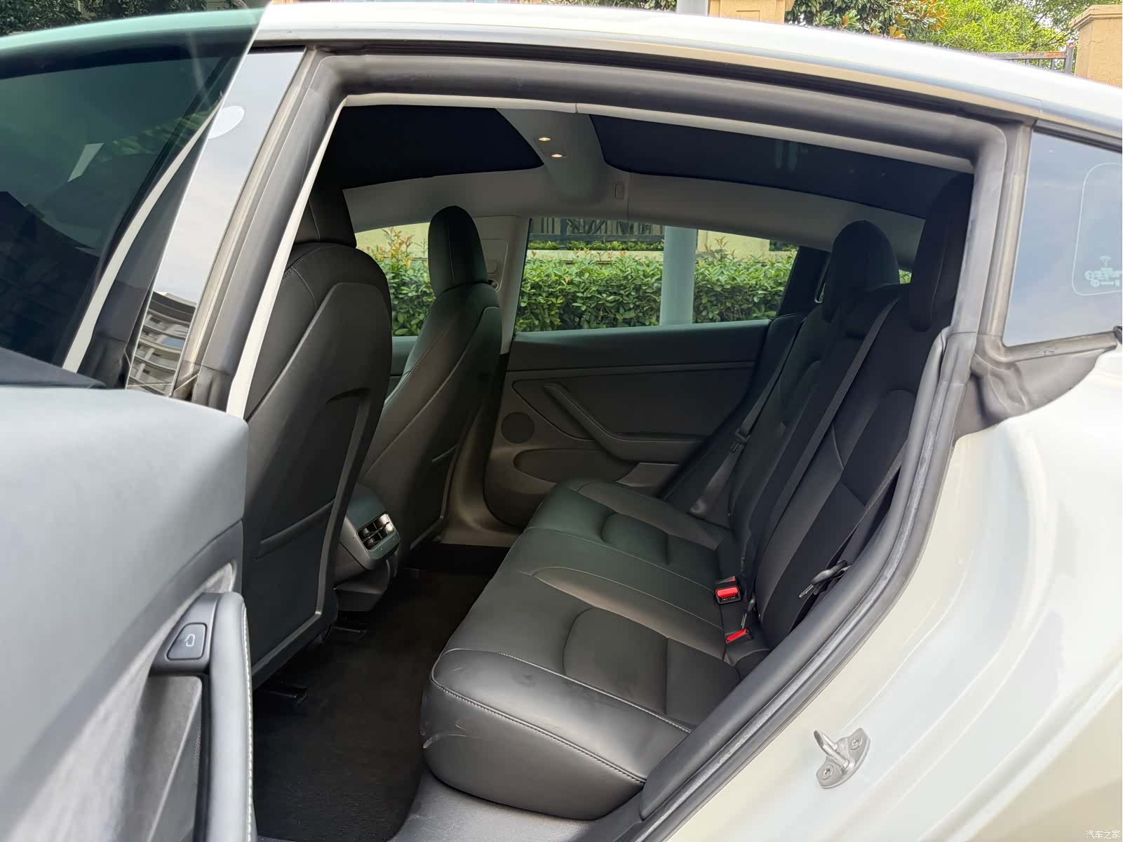 Tesla Model 3, 2021 10