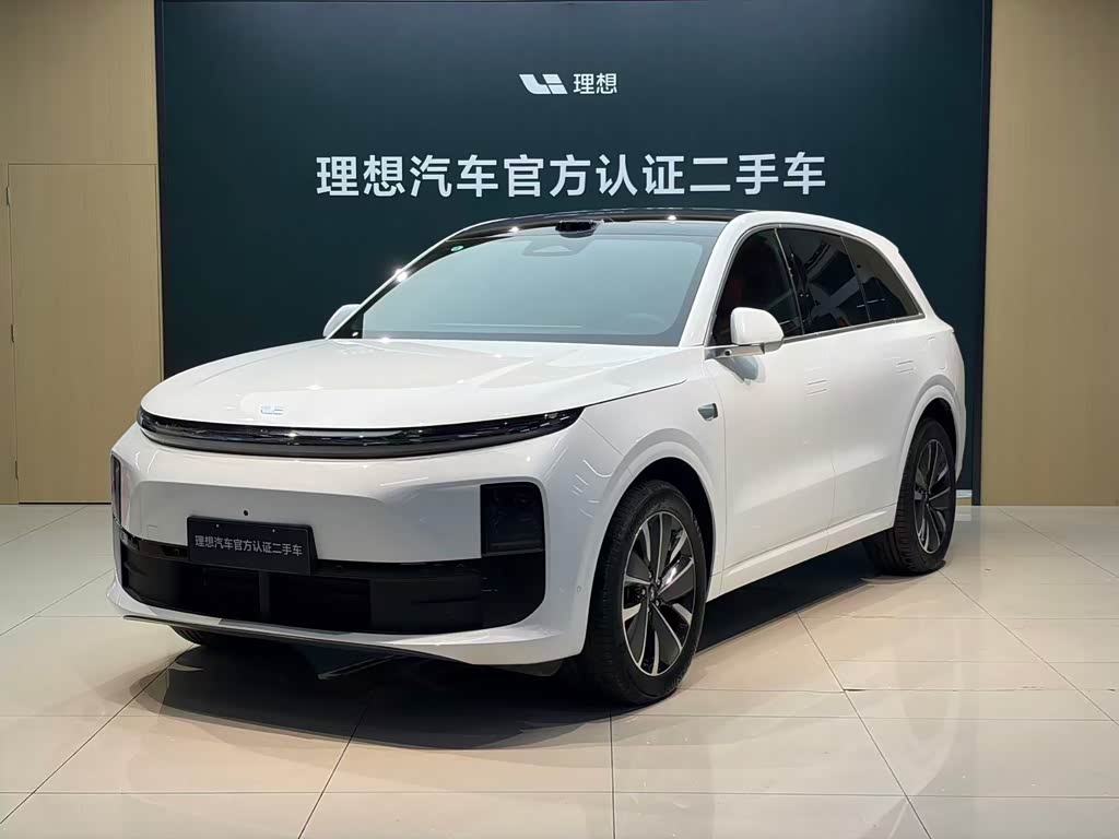 Li Auto L6