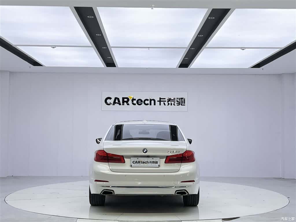 BMW 5 Series, 2018 13