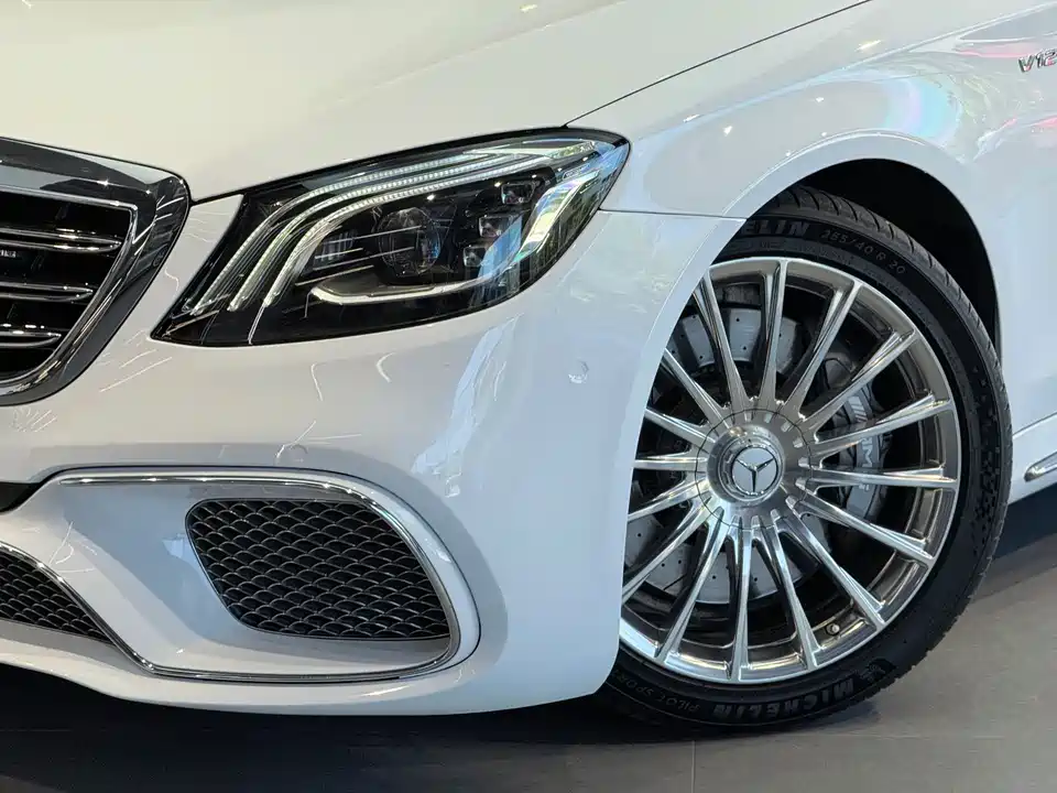 Mercedes-Benz S-class AMG Mercedes-Benz S-class AMG