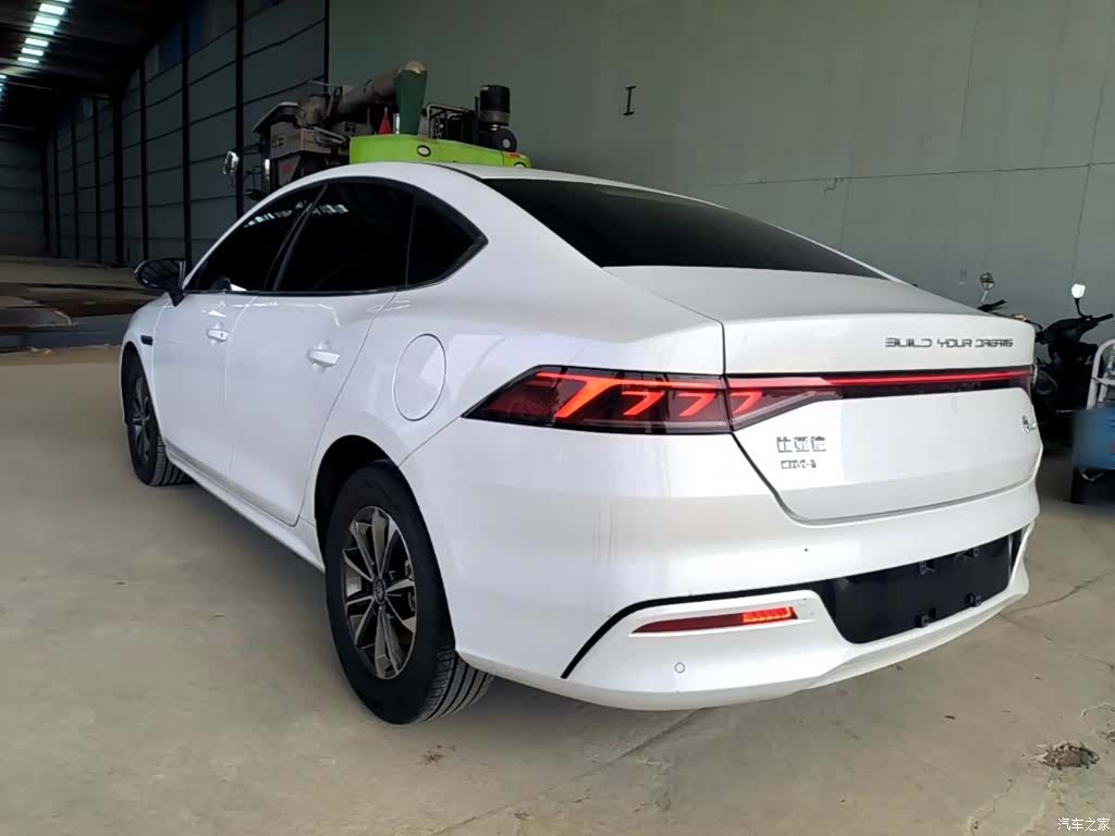 BYD Qin, 2025 все фото