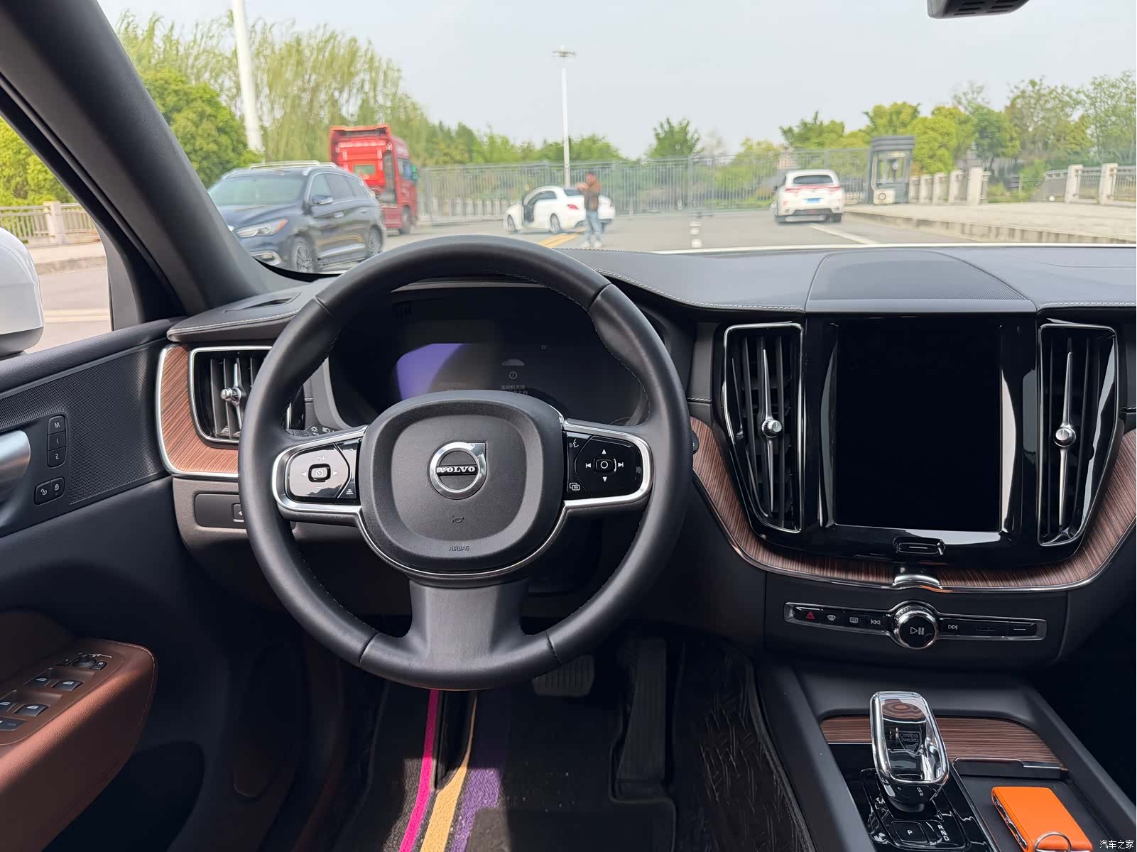 Volvo XC60, 2023 12
