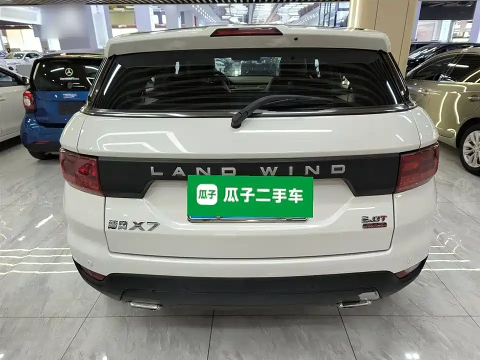 Landwind X7
