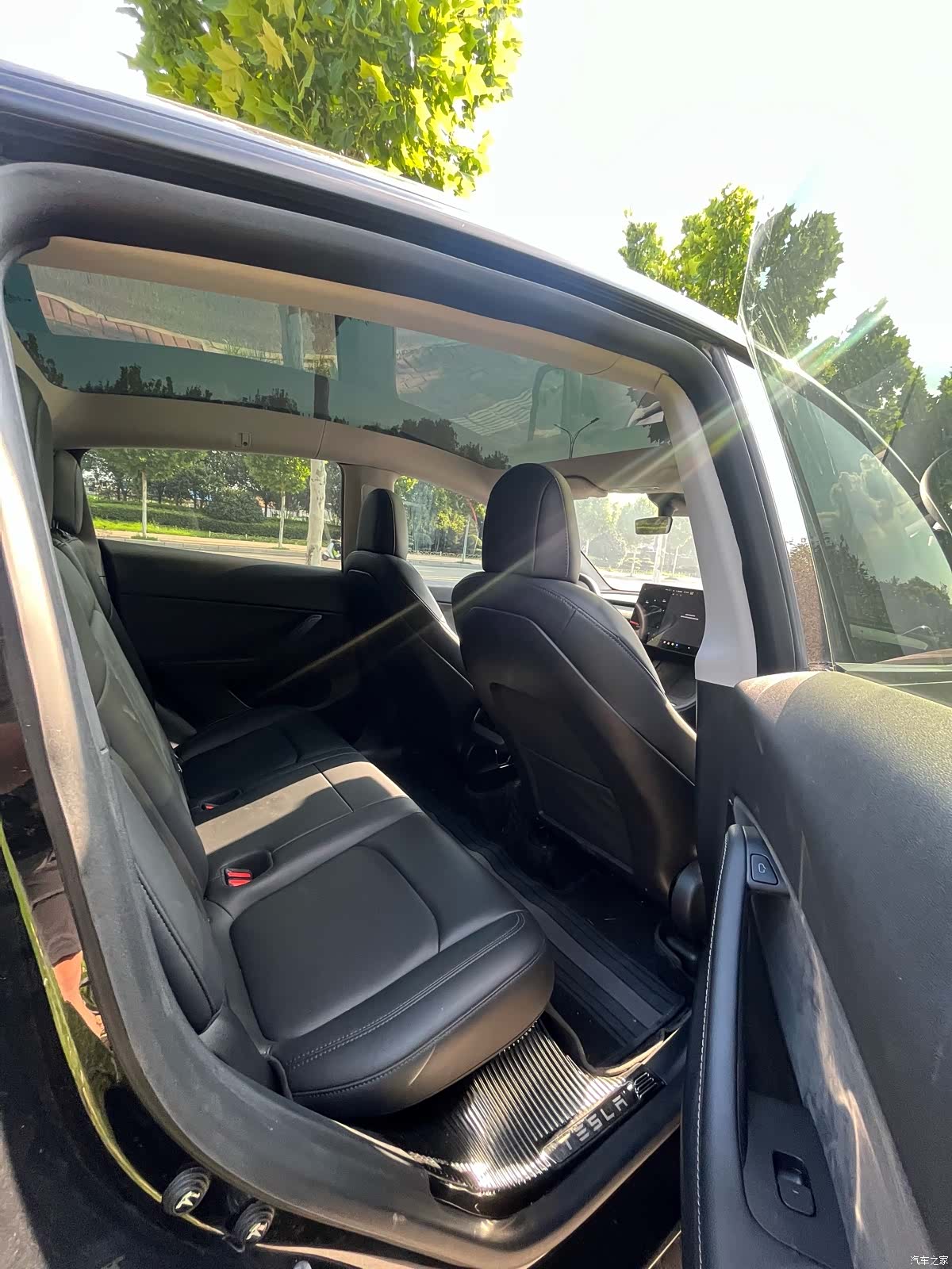 Tesla Model Y, 2021 6