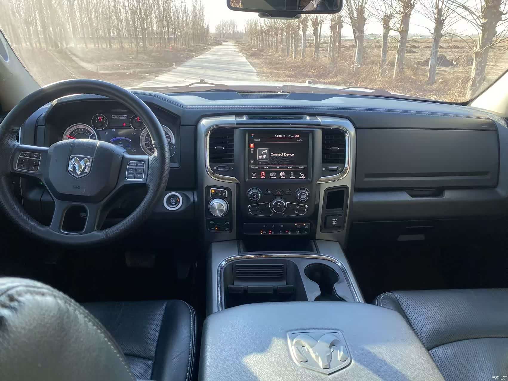 RAM Trucks, 2016 8