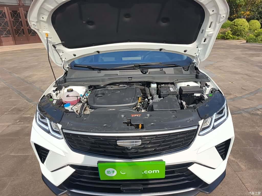 Geely Coolray, 2025 17