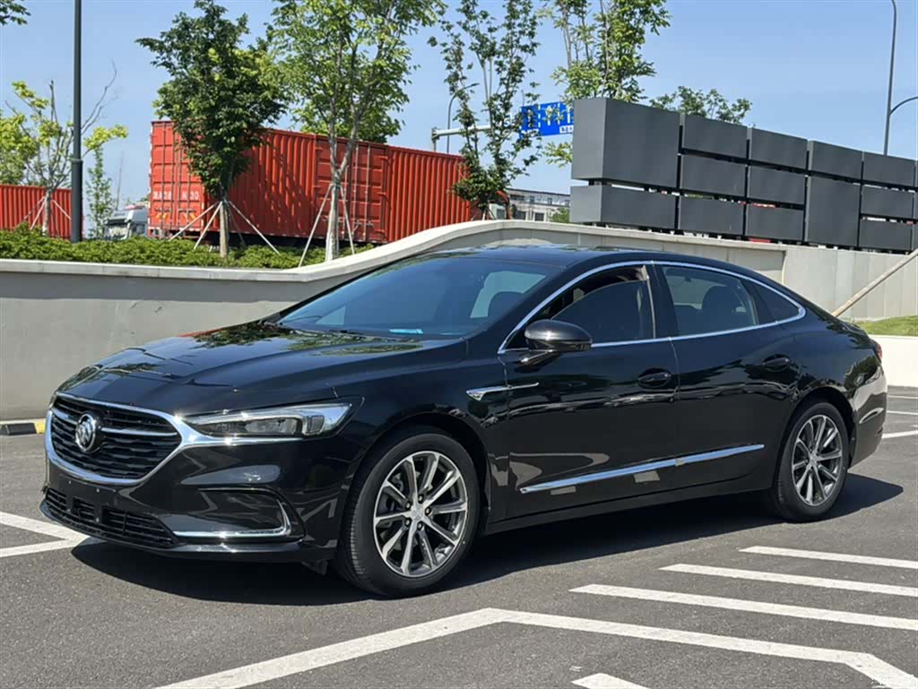 Buick LaCrosse, 2022 2