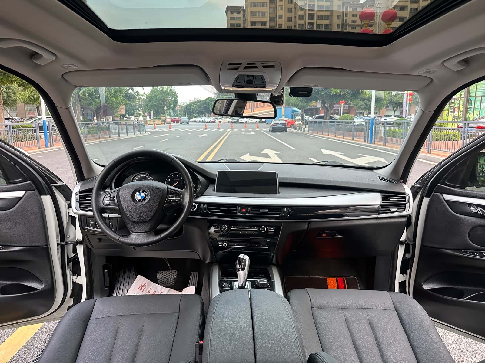 BMW X5, 2019 все фото