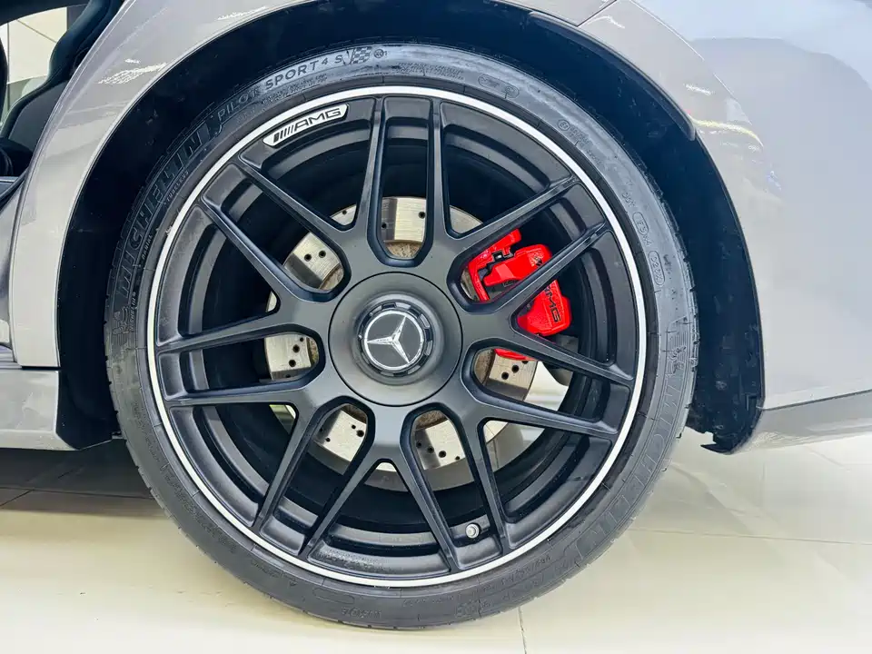 Mercedes-Benz CLA AMG