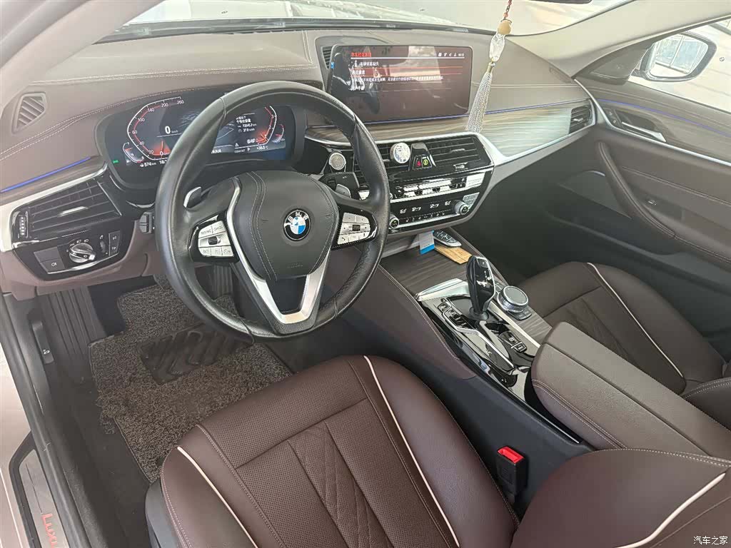 BMW 5 Series, 2021 14