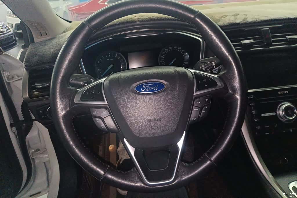 Ford Mondeo, 2016 15