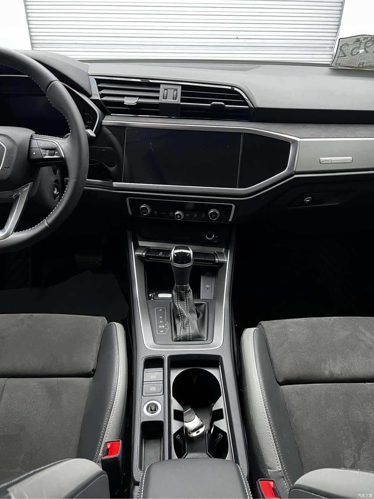 Audi Q3, 2021 11