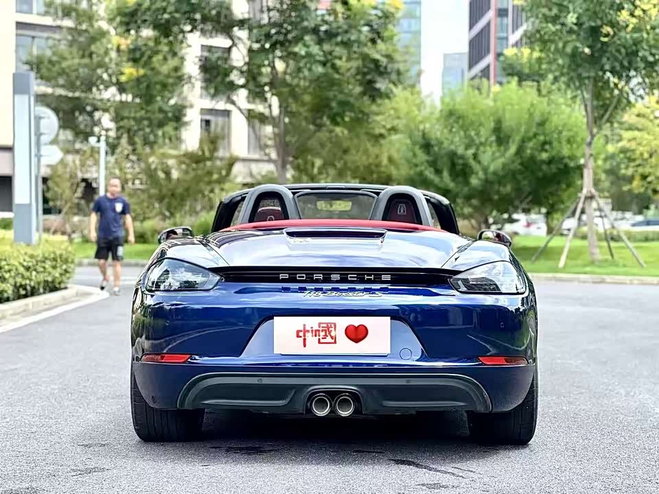Porsche 718