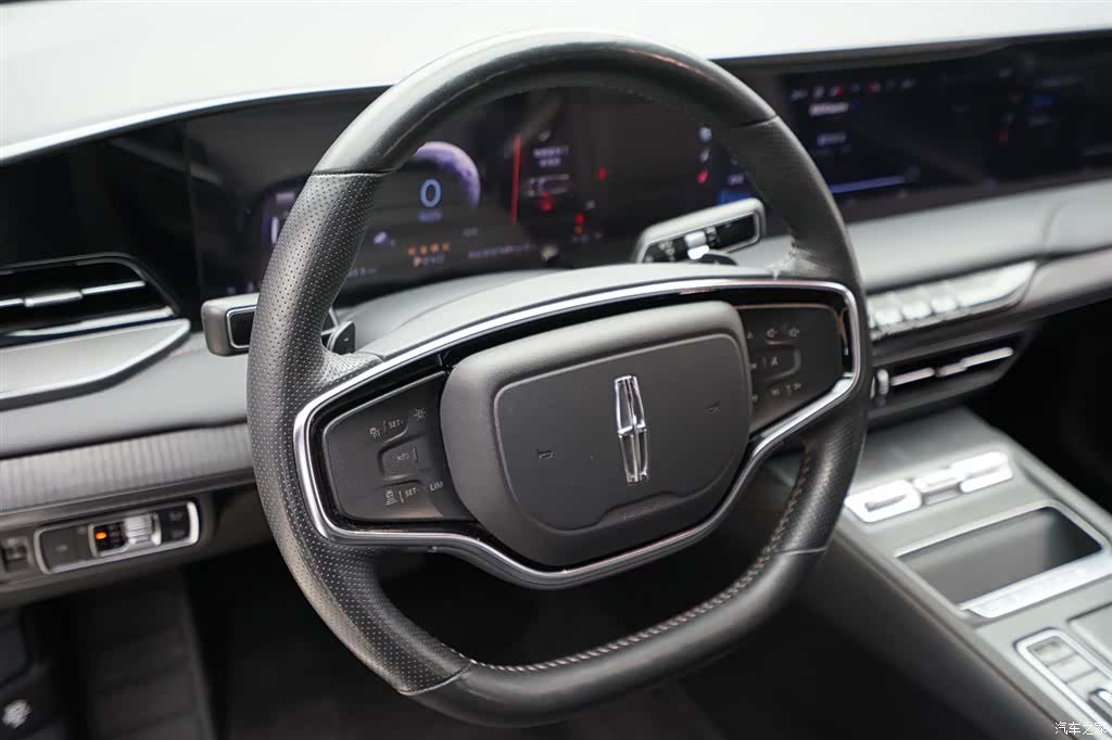 Lincoln Z, 2022 8
