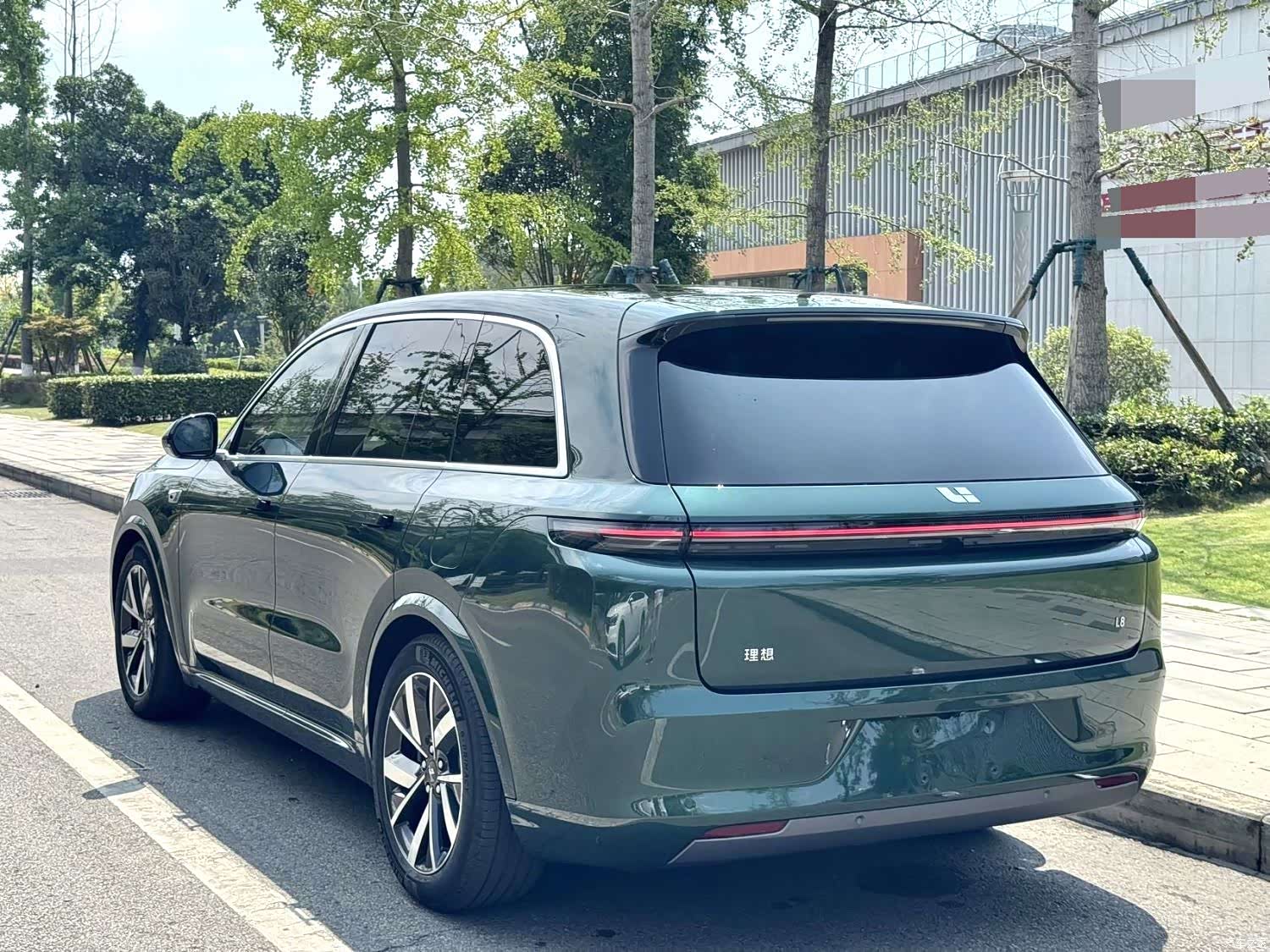 Li Auto L8, 2023 9