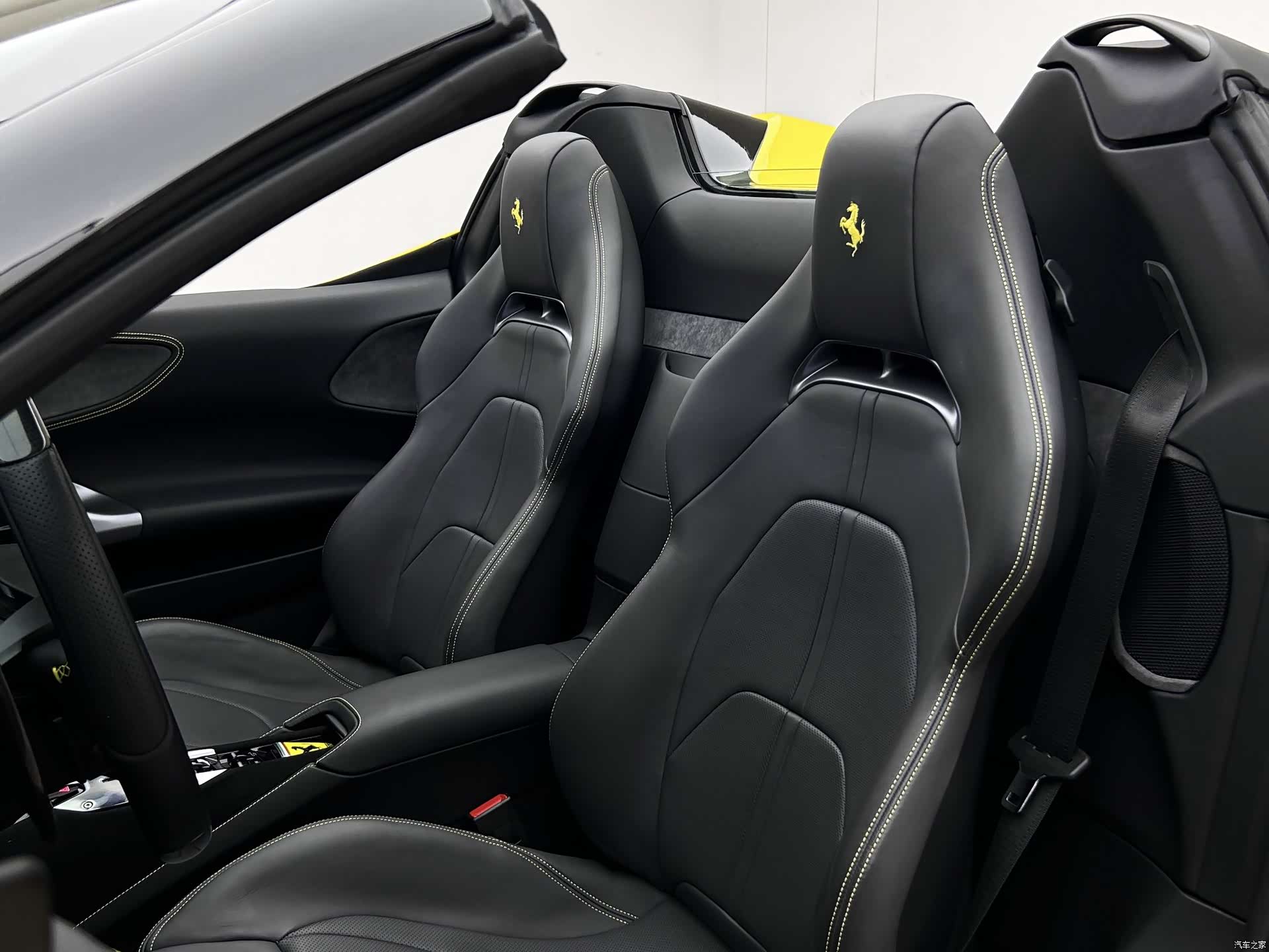 Ferrari SF90, 2022 18