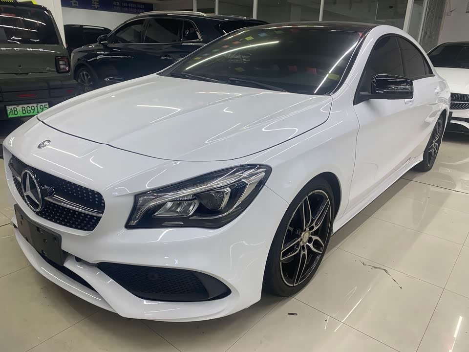 Mercedes-Benz CLA
