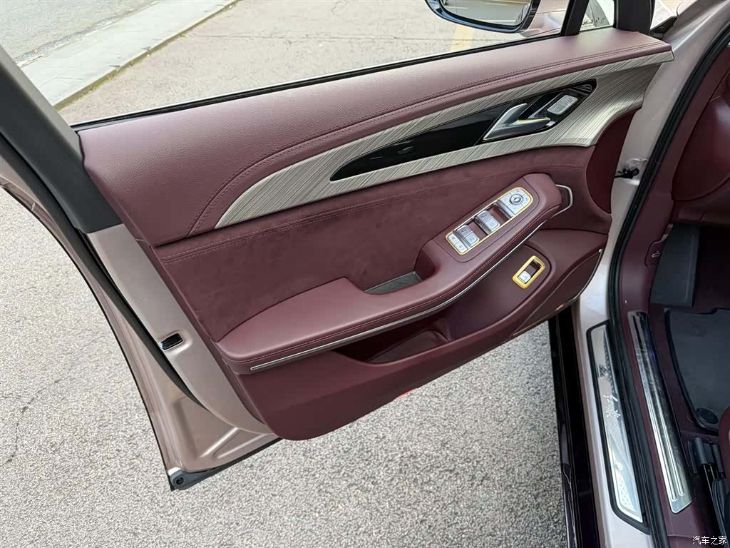 Hongqi H9, 2022 6
