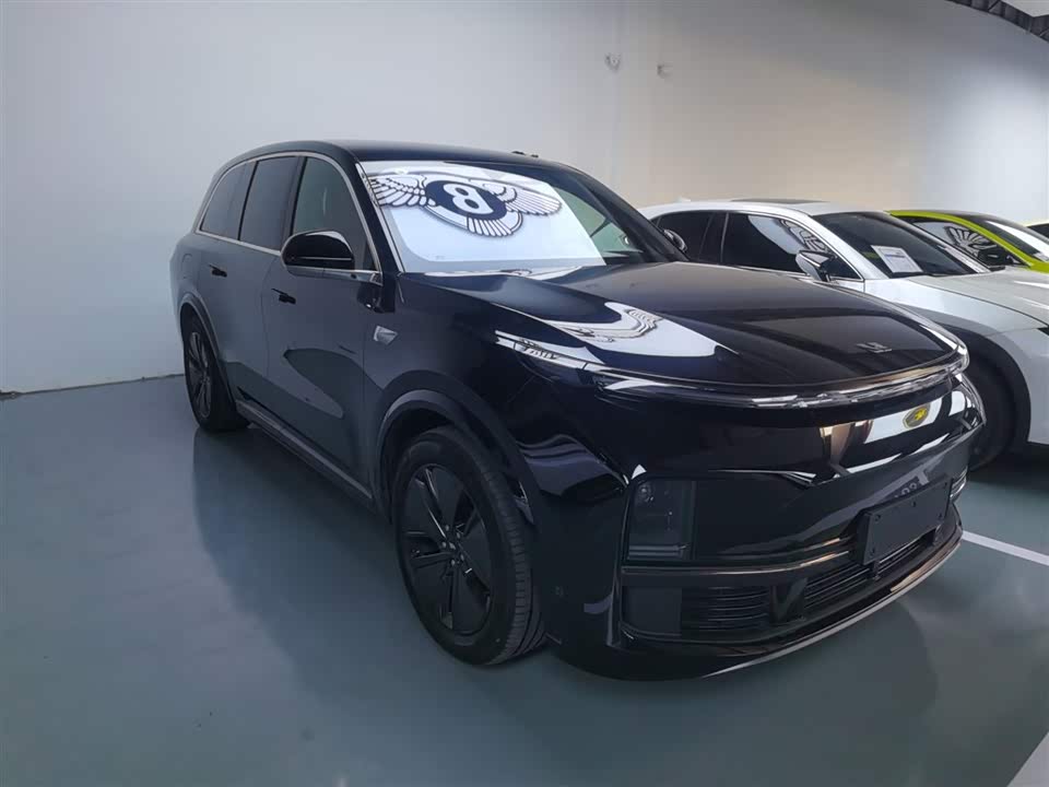 Li Auto Ideal L8