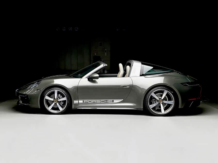 Porsche 911 2021, фото 3