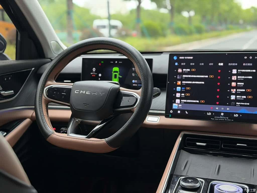 Chery Tiggo 8, 2025 все фото