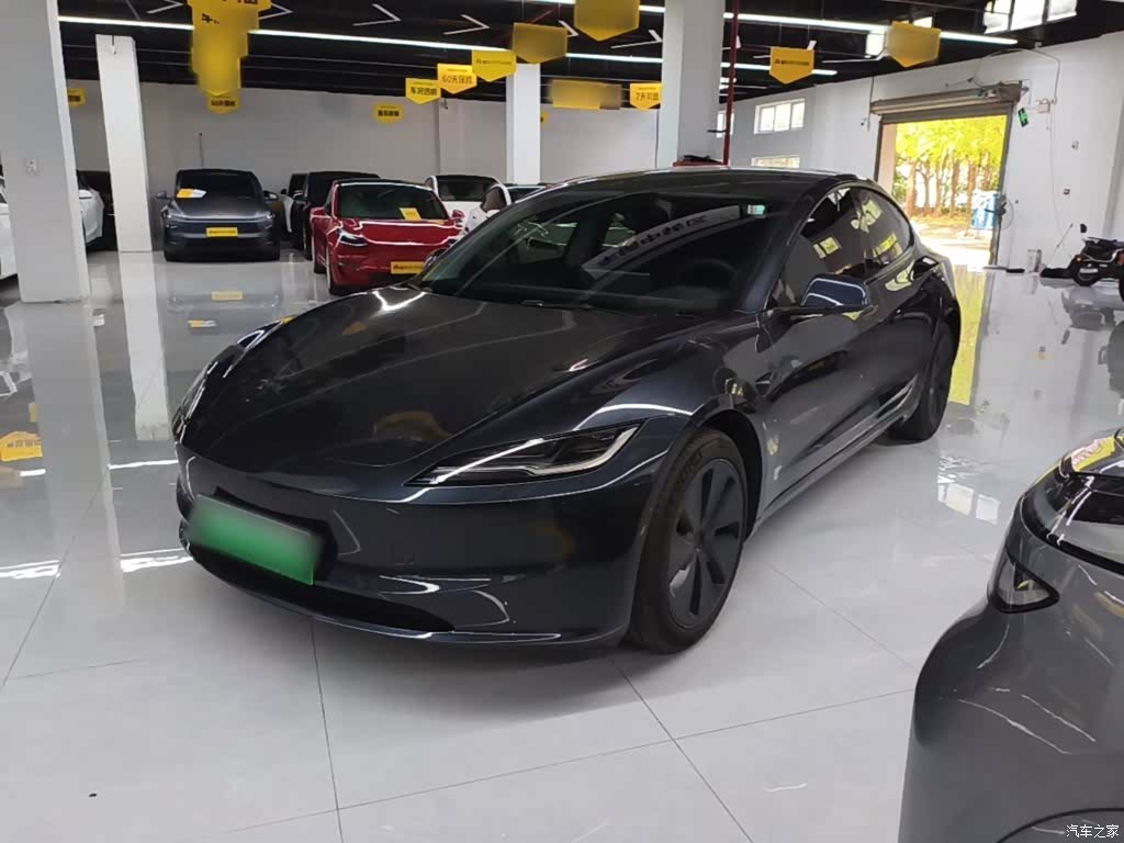Tesla Model 3, 2024 2