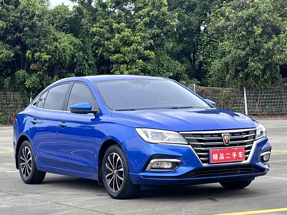 Roewe i5