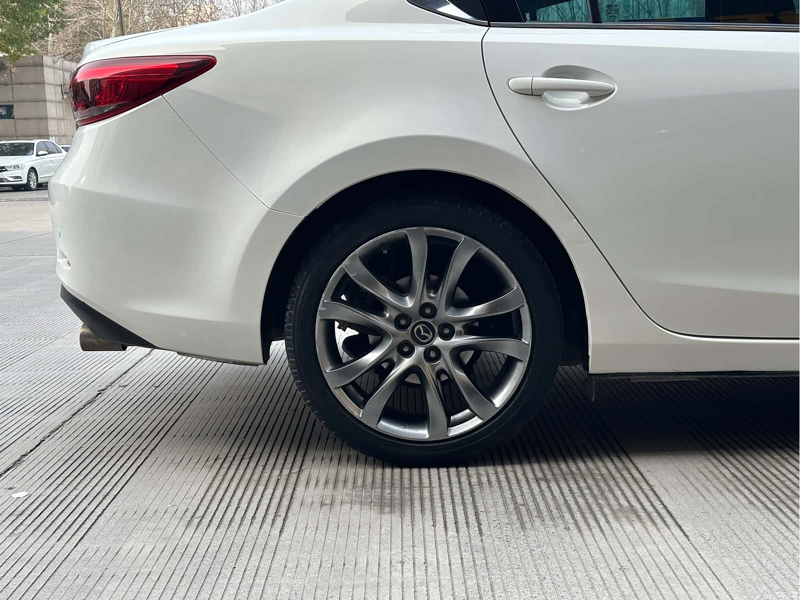 Mazda Atenza, 2017 6