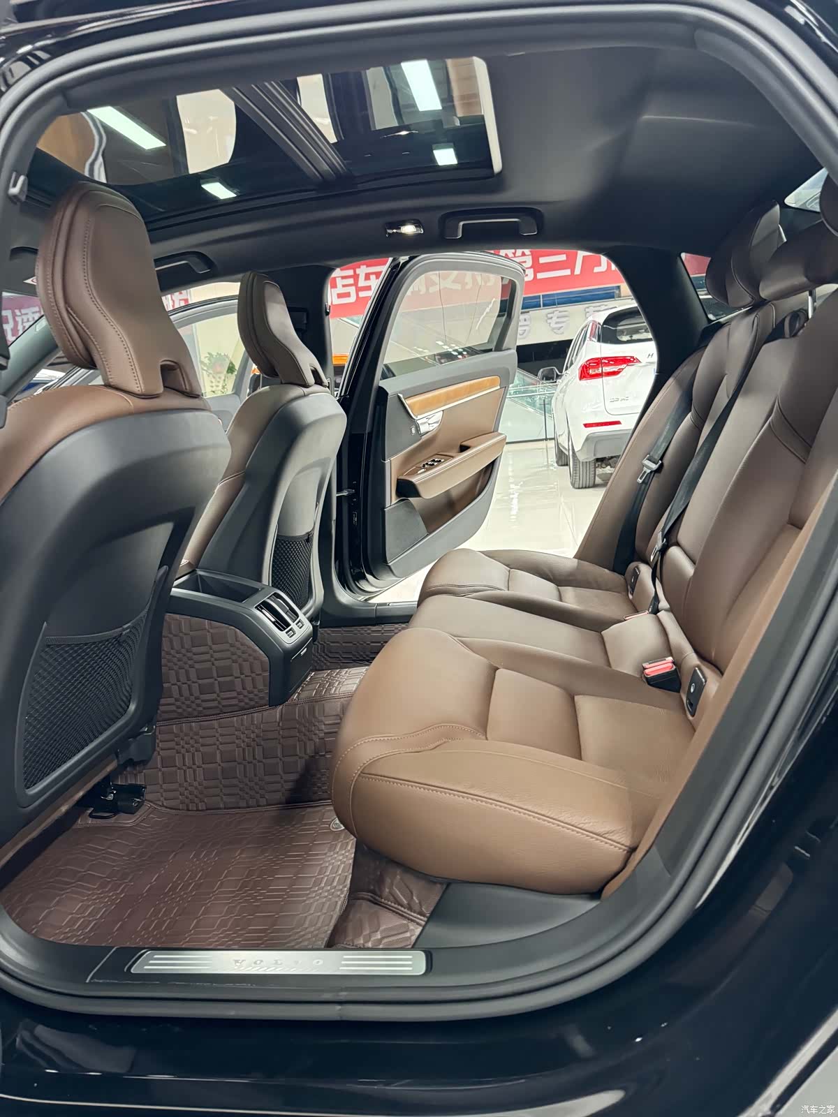 Volvo S90, 2023 18