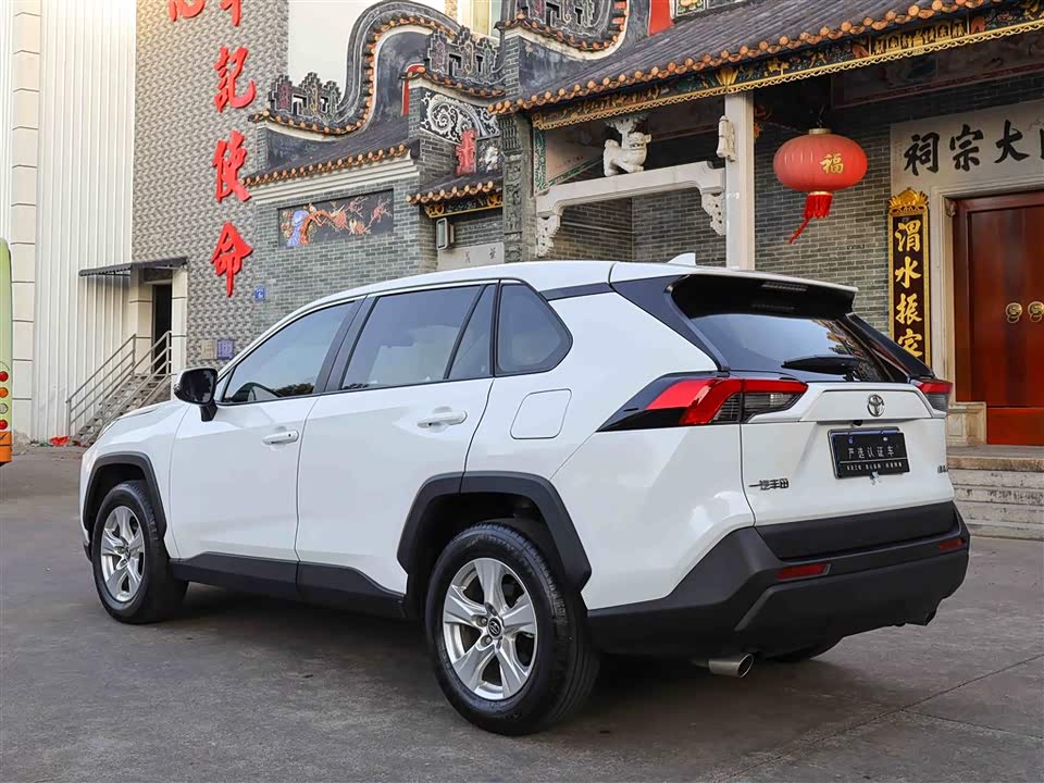 Toyota RAV4 Rongfang