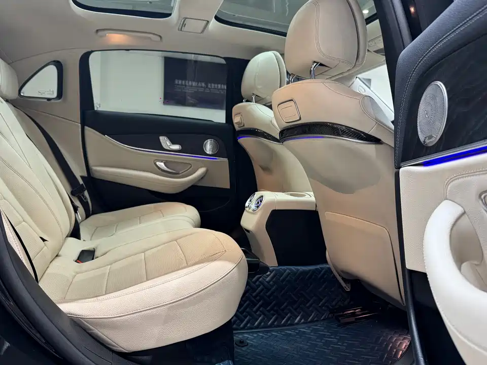 Mercedes-Benz E-class Mercedes-Benz E-class