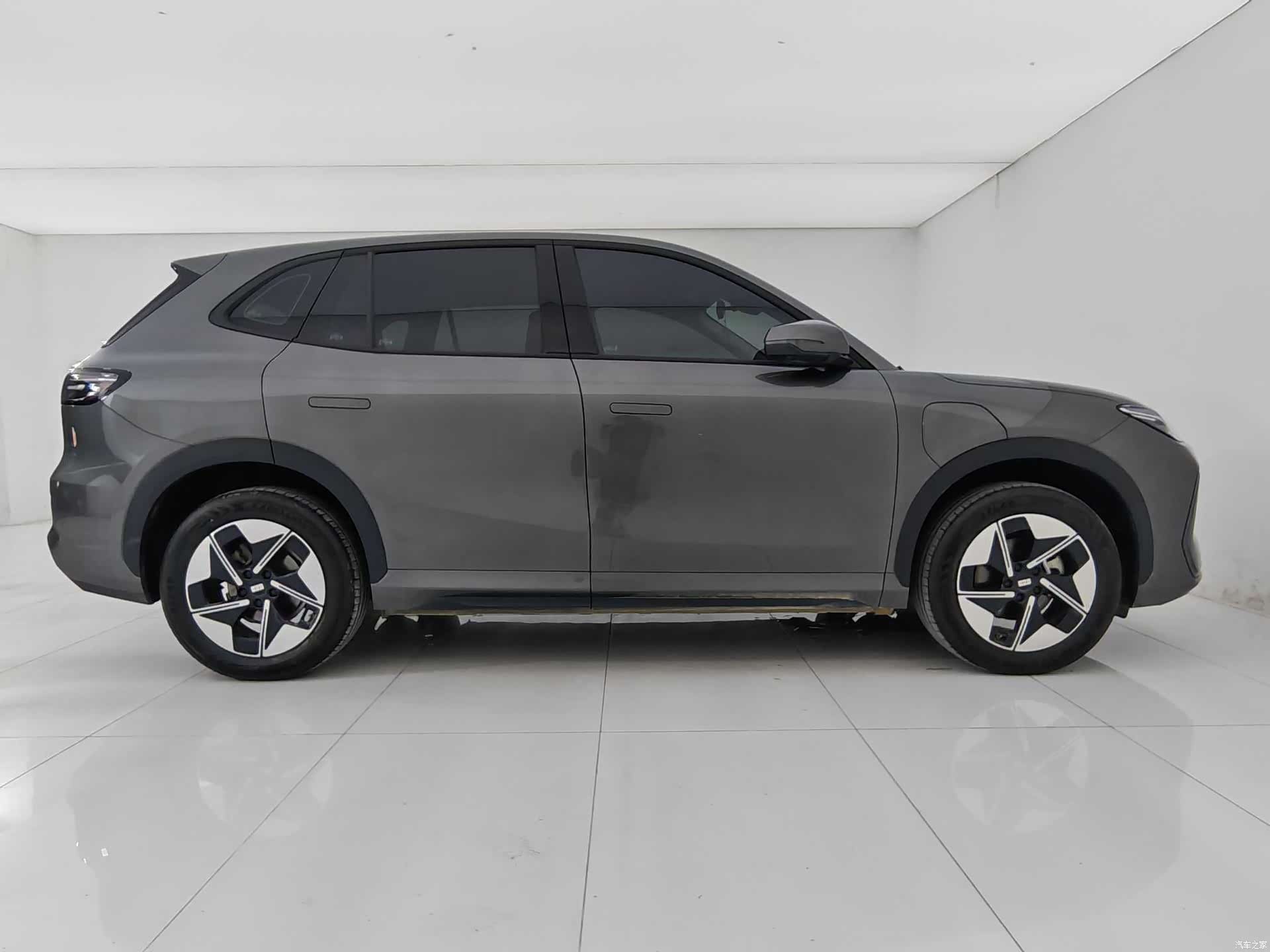 Geely Galaxy E5, 2025 6