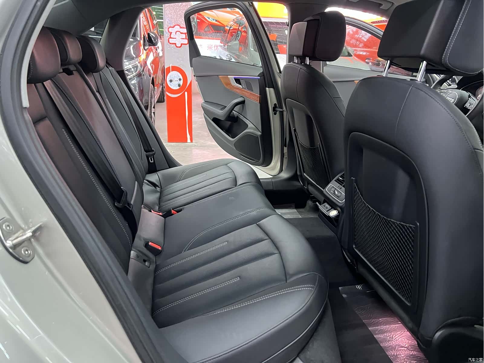 Audi A4L, 2021 10