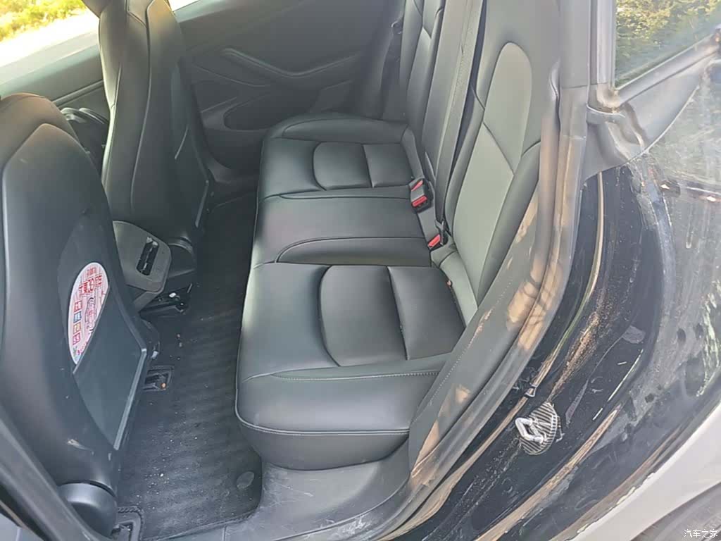 Tesla Model 3, 2020 17
