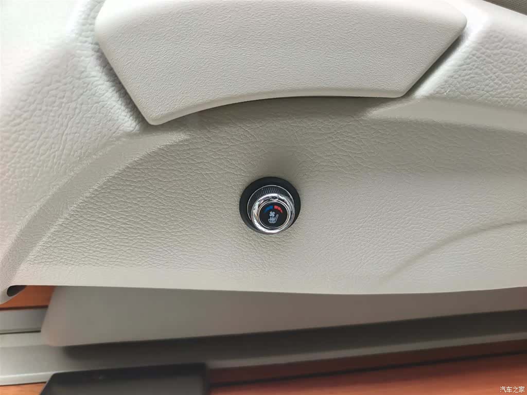 Buick GL8, 2021 14