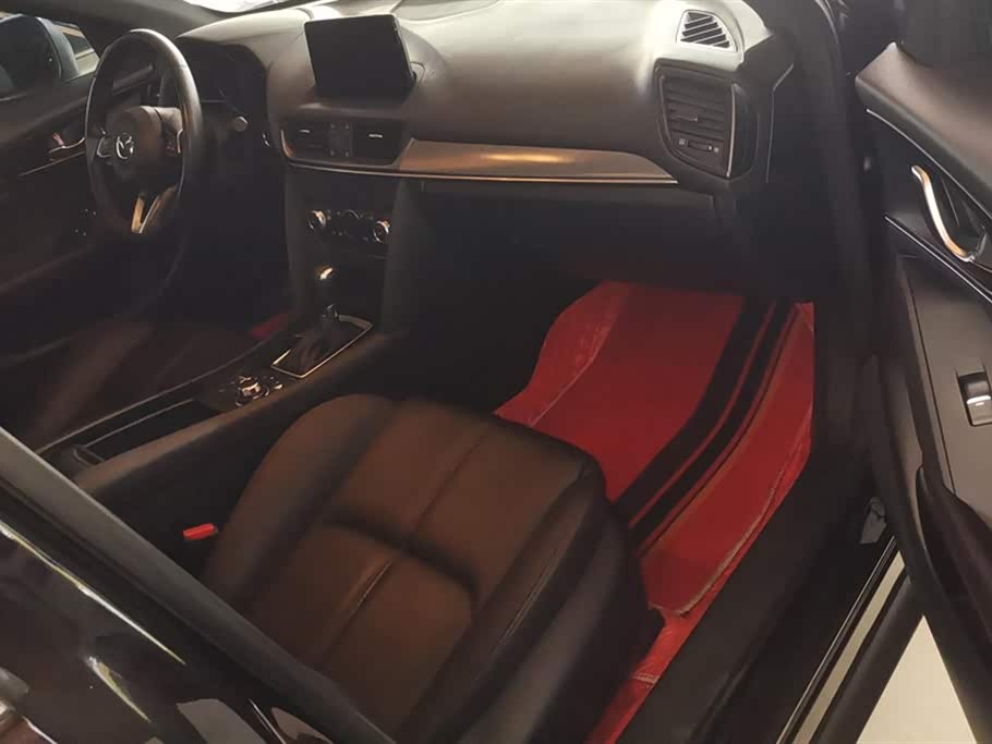 Mazda CX-4