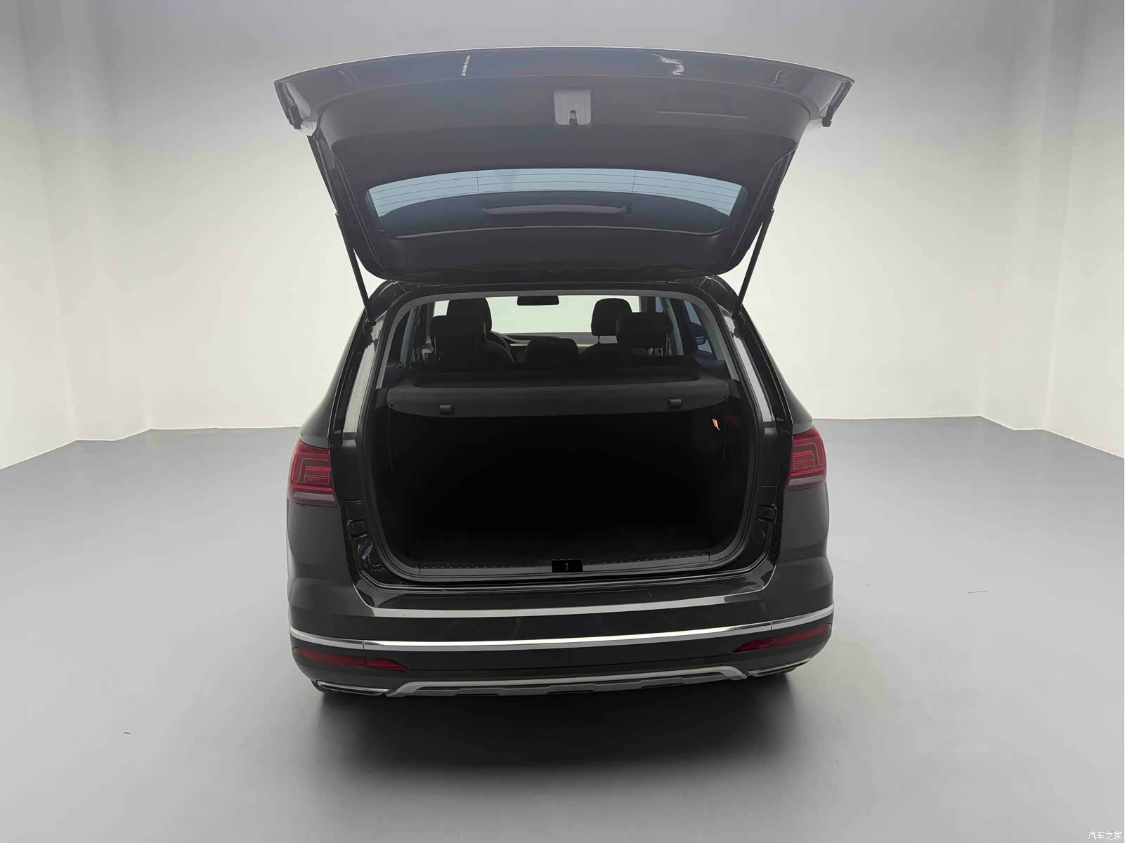 Volkswagen Tharu, 2020 12