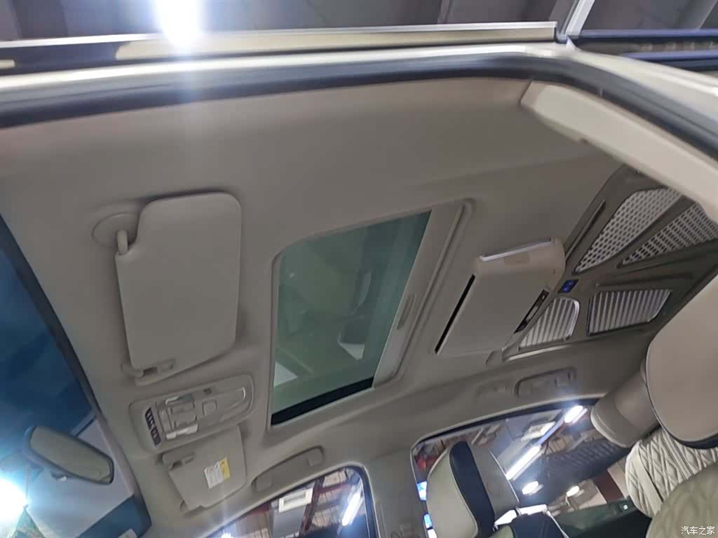 Buick GL8, 2021 17